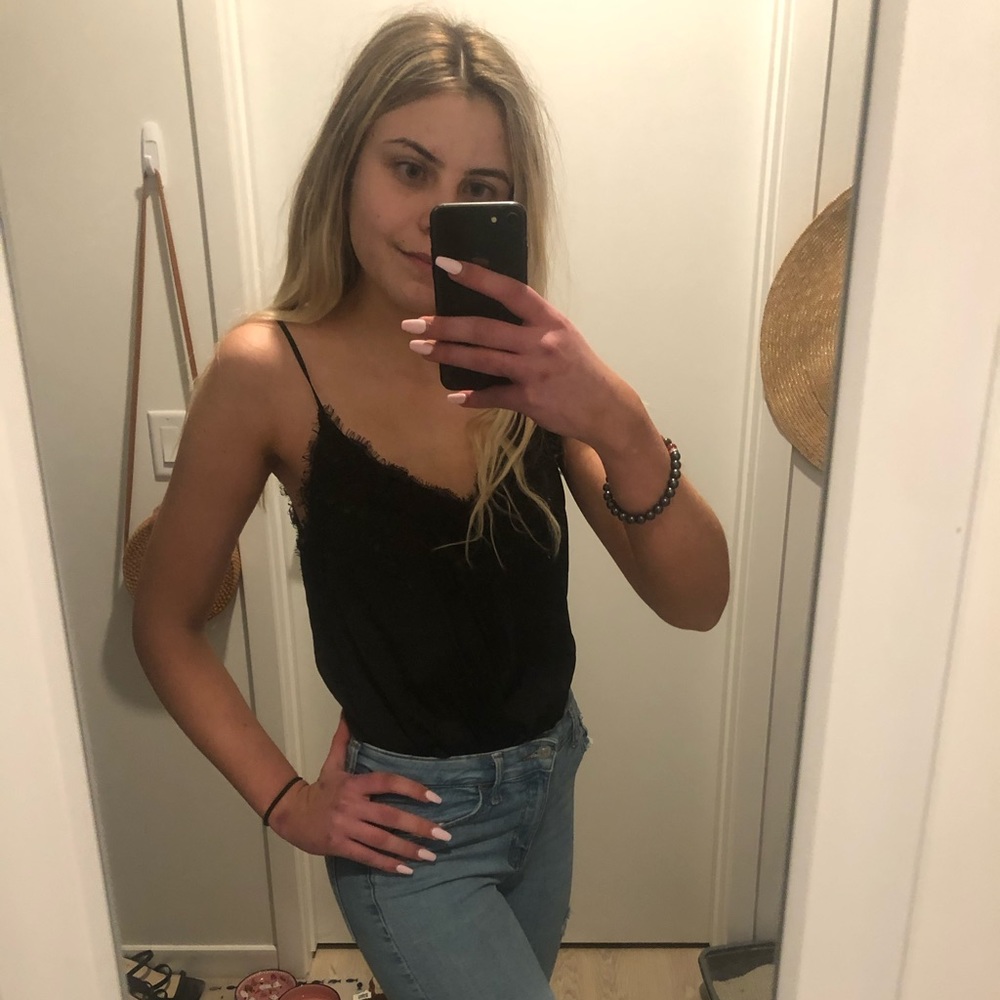 Eyelash lace tank top